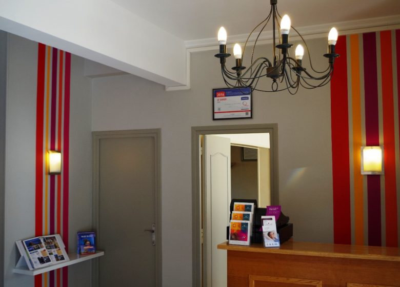 Réception de l'Hotel Le Savoy à Caen