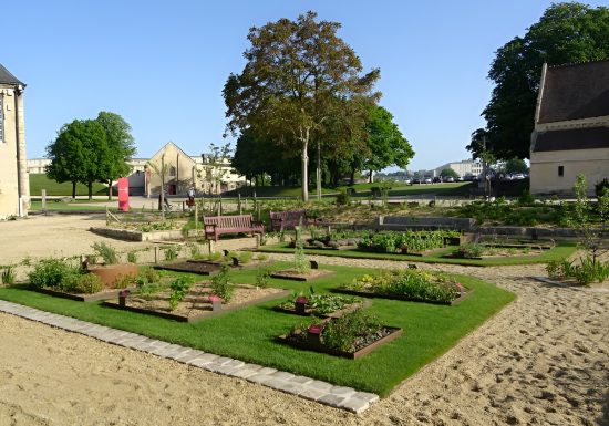 Jardin des simples au château de Caen