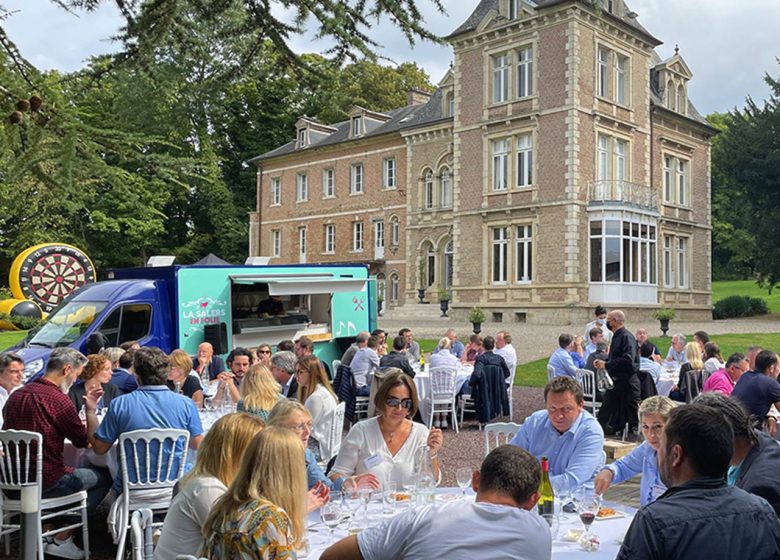 LA CANTINE EN FOLIE – Food truck chateau