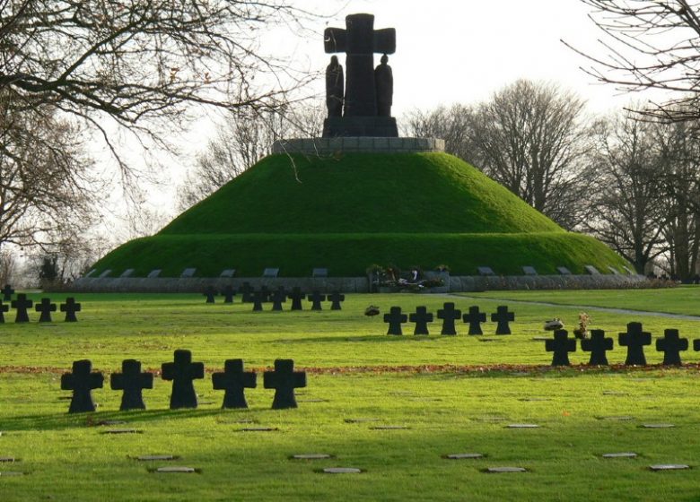 La-Cambe_5014_Le-cimetiere-militaire-allemand