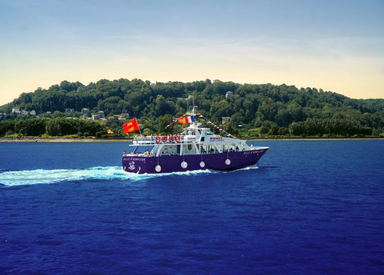 Bateau Ville d&rsquo;Honfleur en direction de la plage