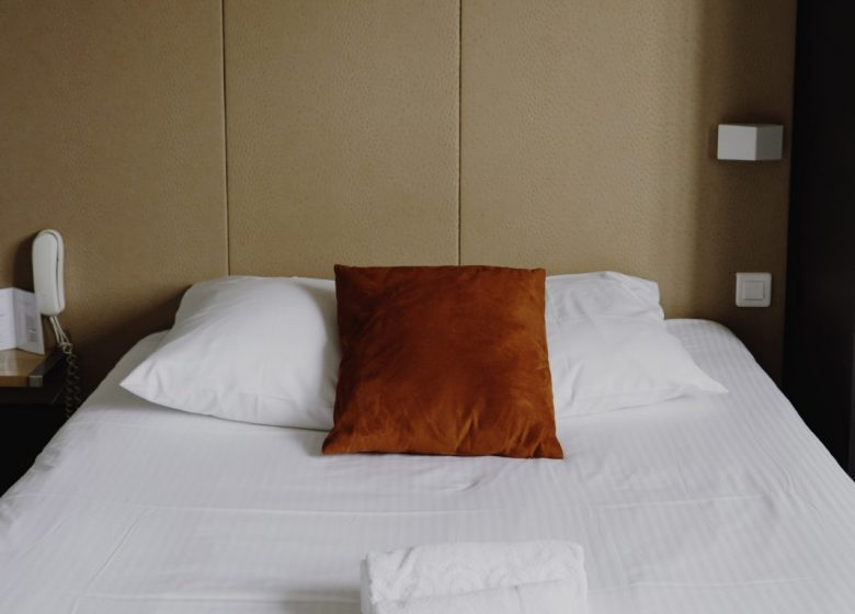 hotel-bristol-petite-chambre-2