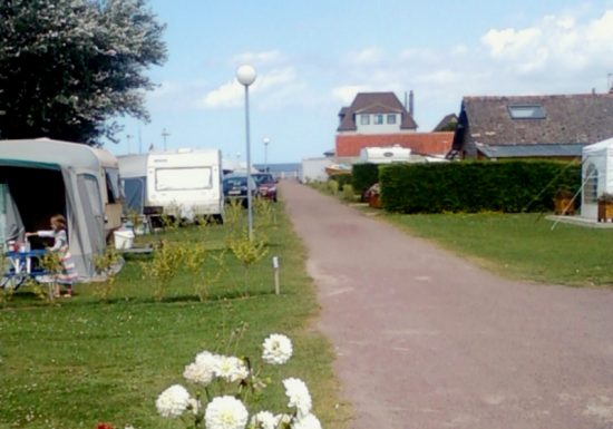 Oasis Camping – Lion sur mer – emplacement