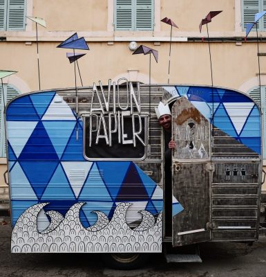 Éclat(s) de Rue 2026 : Avion Papier