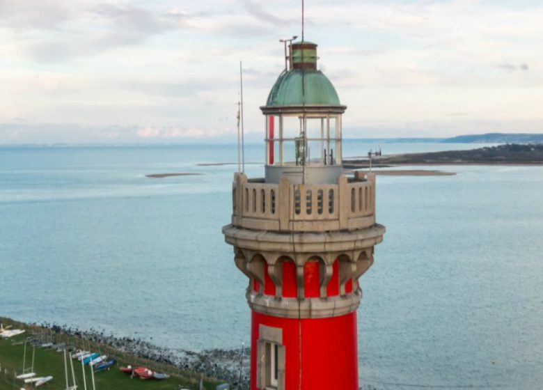 Ouistreham phare-800×600