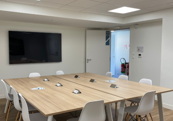 PHOTOS SALLE DE REUNION