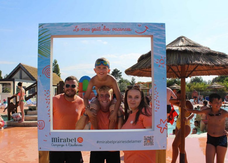 camping-les-prairies-de-la-mer-piscine-photobooth