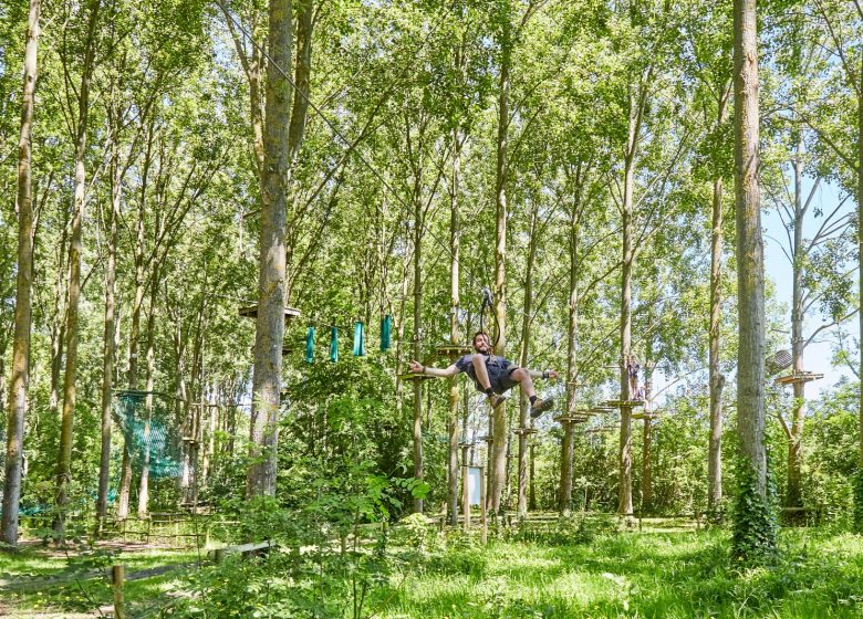beauregard-aventure-parcours-viloet-tyrolienne