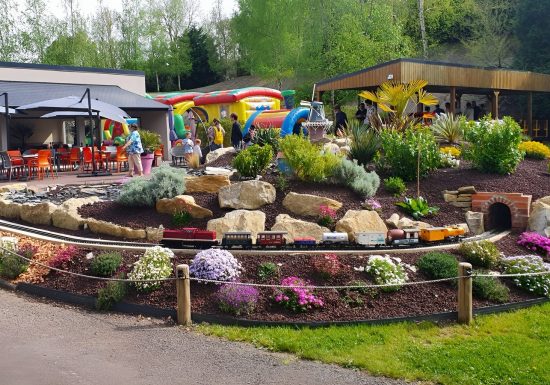 Train échelle G Le monde Miniature