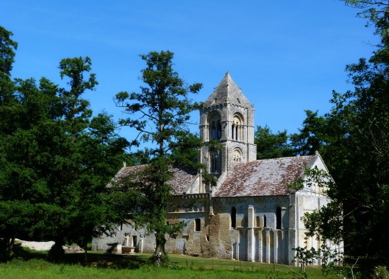 Vieille Eglise de Thaon