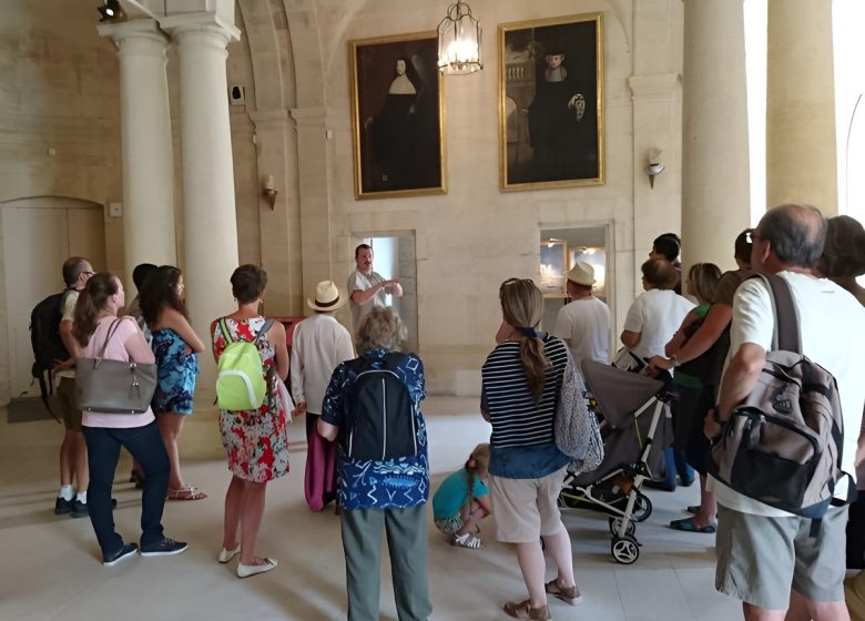 Visite guidée de l'abbaye aux dames à Caen