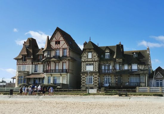 Visite_guidée_Les_villas_de_la_Digue_et_autres_curiosités