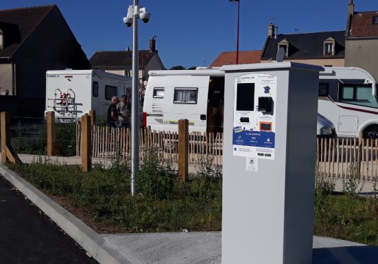 aire-de-service-camping-cars-lion-sur-mer-4