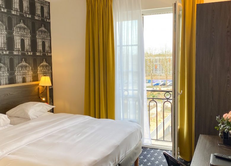Chambre confort double au Best Western Royal Hôtel Caen Centre en Normandie