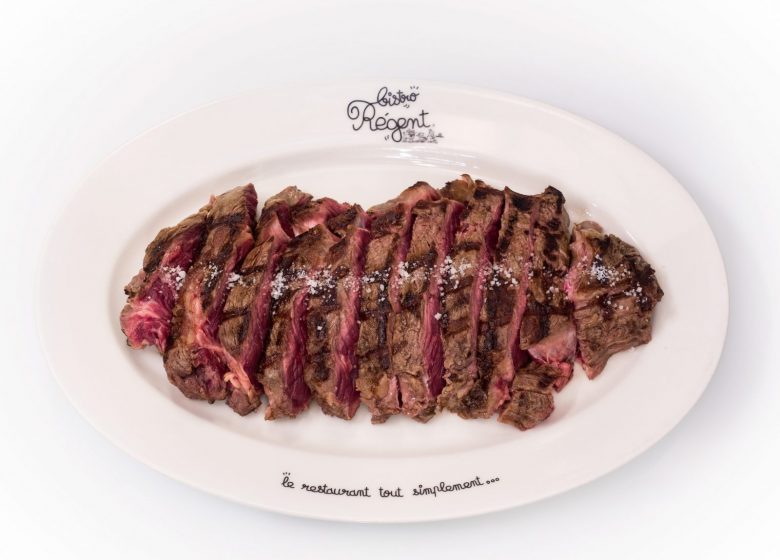 Entrecôte à partager au Restaurant Bistro Régent à Caen en Normandie