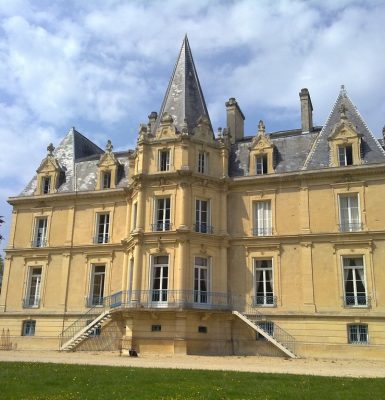 LE CHÂTEAU DE ROTS