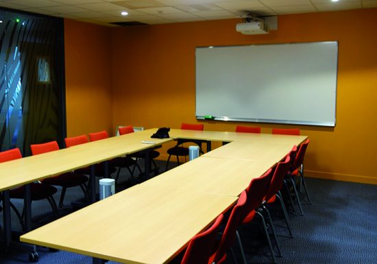 salle de réunion F4 339