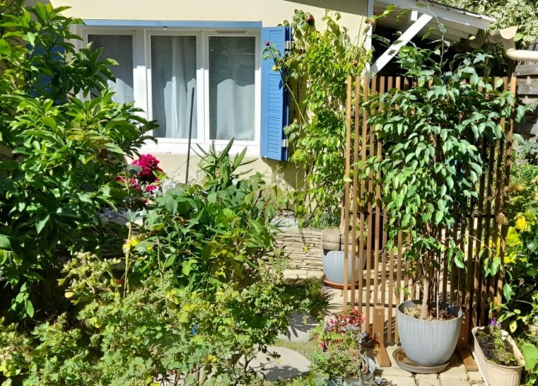 espace extérieur gîte