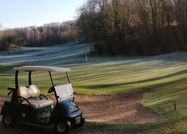 golf-caen-la-mer-voiturette