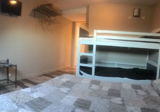 hotel-bernieres-chambre-familiale-2