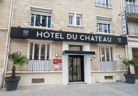 hotel-chateau-caen-facade