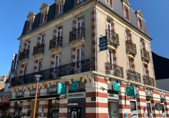 hotel-le-cosy-riva-bella-facade