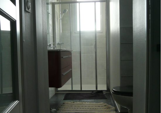 hurel-anne-relais-saint-gilles-salle-d-eau-1