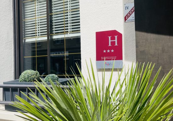 hotel-bristol-devanture-26