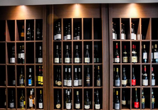 l-aromate-cave-a-vins