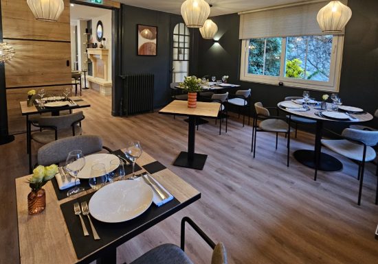 la-table-d-hotes-salle-1