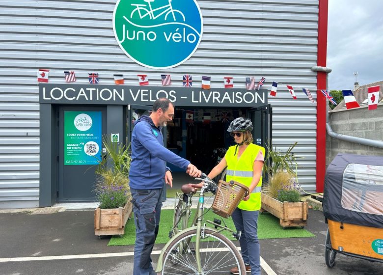 location-velos-juno-velo-saint-aubin-sur-mer-credit-orane-trinite (3)