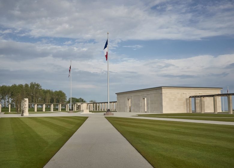 photo-memorial-TIS4