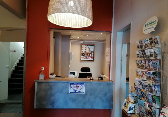 hotel-de-l-univers-reception