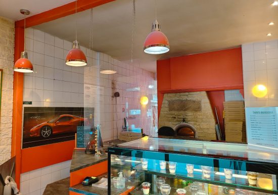 pizzeria-la-napolitaine-salle-1_CaenlamerTourisme