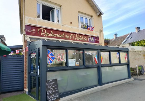 restaurant-de-l-hotel-de-ville-lion-9