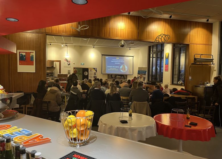 Restaurant Nonno réunion repas avec vidéoprojecteur