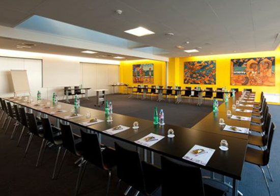 Ibis Styles Ouistreham – Salle de réunion