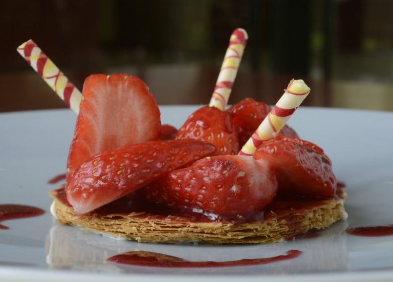 Fraises, Le Café Mancel à Caen