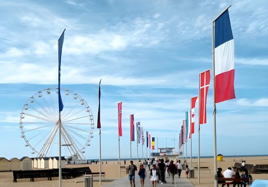 taxis-de-ouistreham-promenade-plage-riva-bella