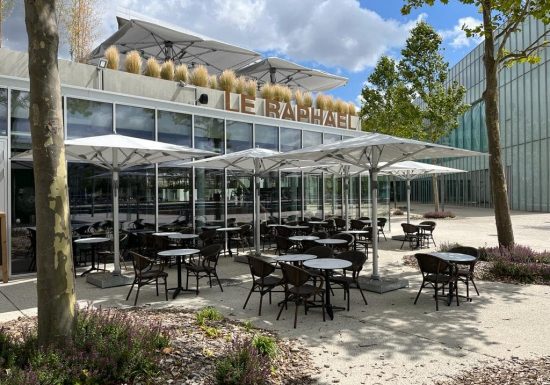 terrasse le Raphaël-min