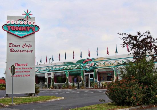 tommys-diner-exterieur-2