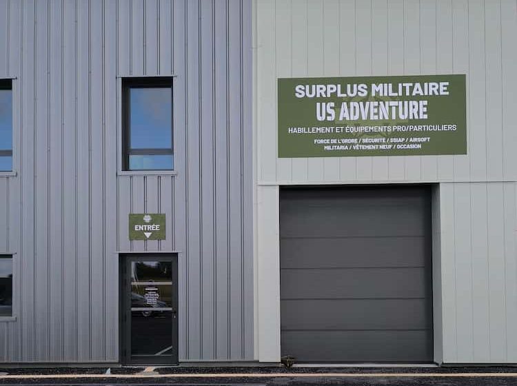 us-adventure-facade-1